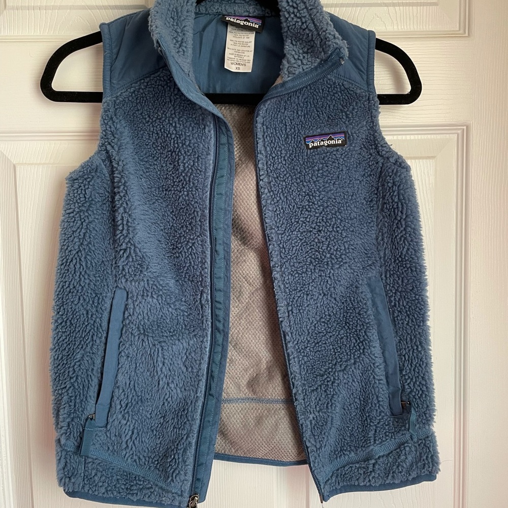 NWOT Slate Blue Patagonia Vest XS
